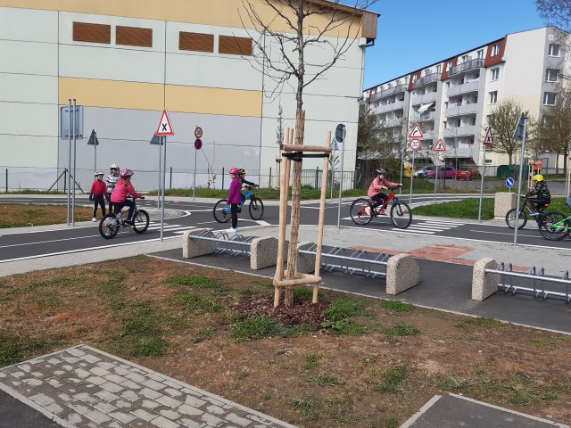 Dopravní hřiště 3.B 4