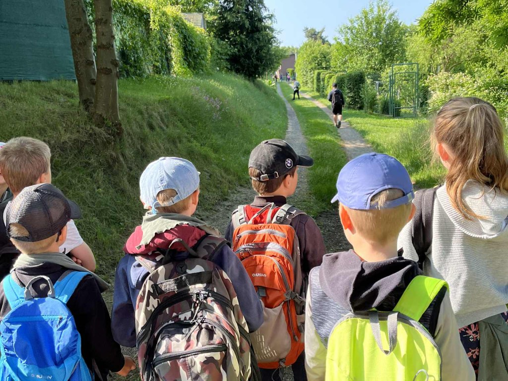 2.B - jarní cvičení v přírodě 4