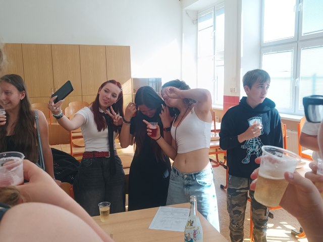 oslava 4