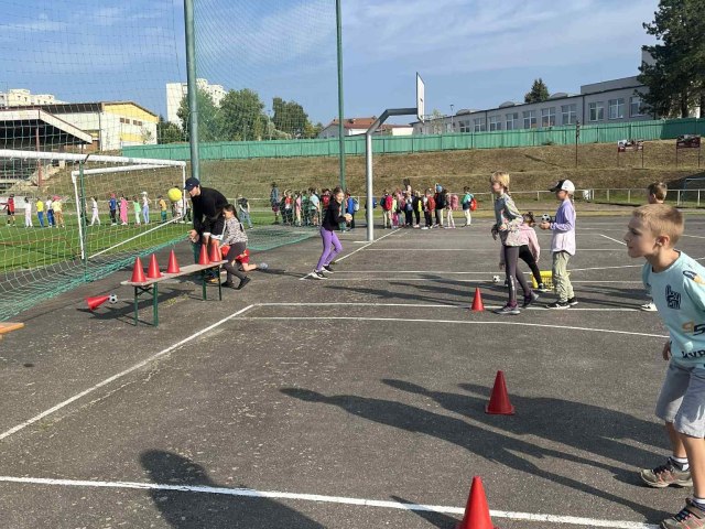 3.B - sportovní den s SK  2