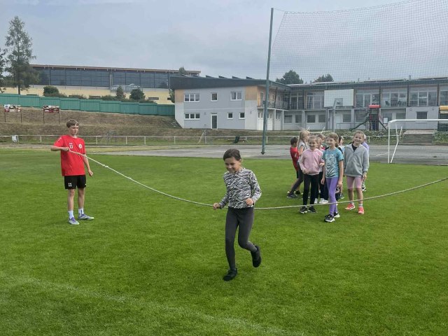 3.B - sportovní den s SK  5