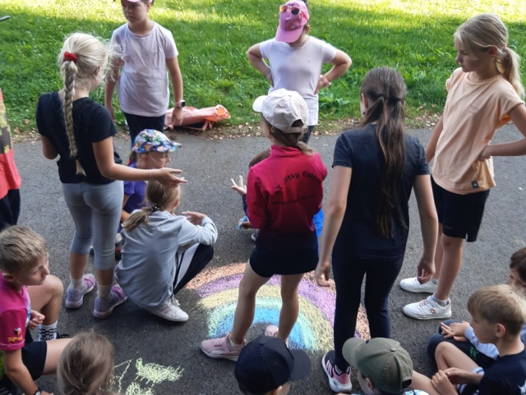 Cvičení v přírodě 4.B 6