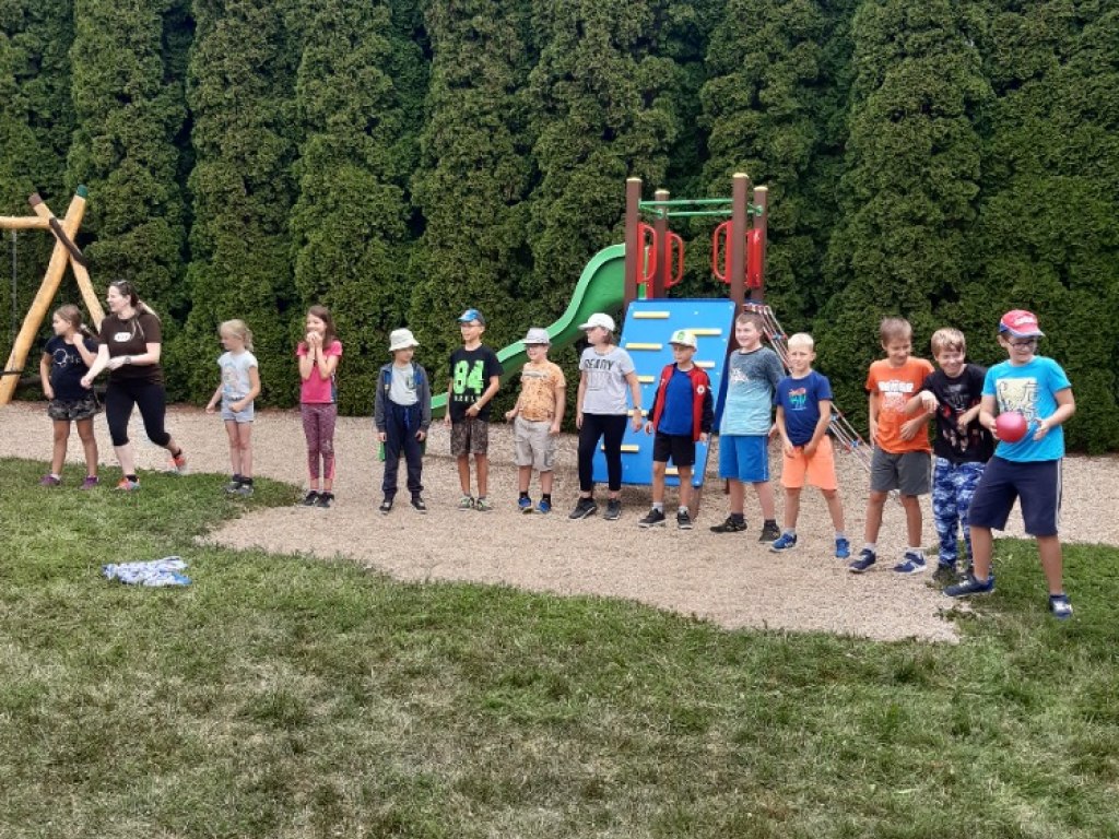 Cvičení v přírodě 4.B 9