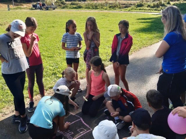 Cvičení v přírodě 4.B 4