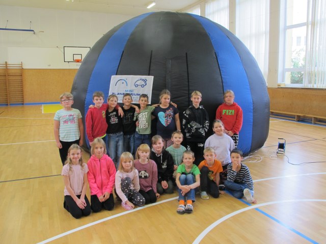 Objevujeme vesmír 1