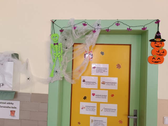 Halloweenská výzdoba  3