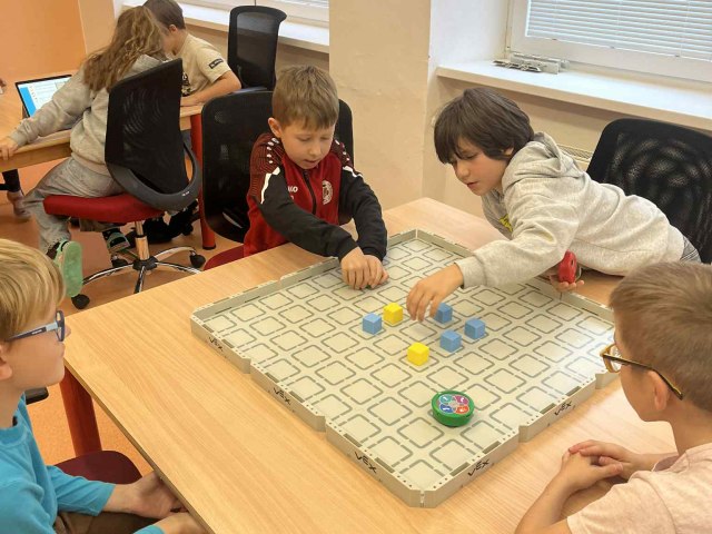 3.B - Informatika  5