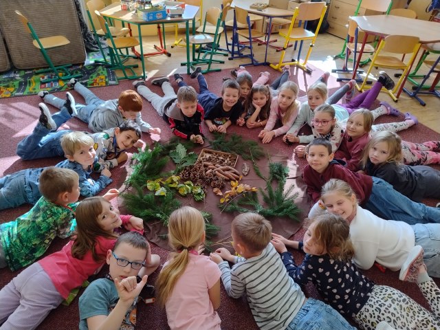 Družina  - Tajemství lesa 2