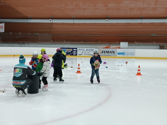1. A Děti do bruslí 5