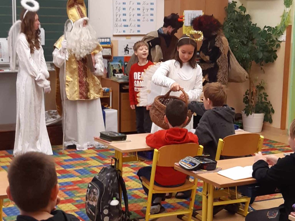 Mikuláš ve škole 2025  9