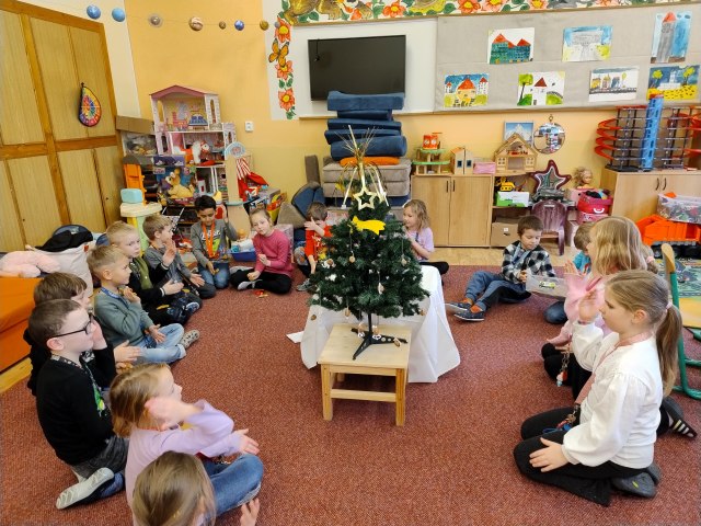 Družina - Vánoce jsou skoro tady 1