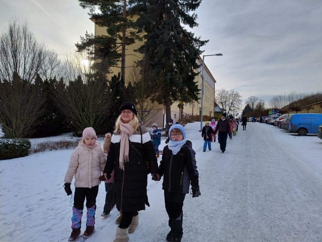 Družina - Paní Zima 3