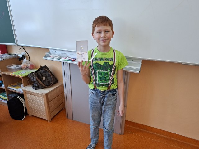 Oblékáme krychli 4