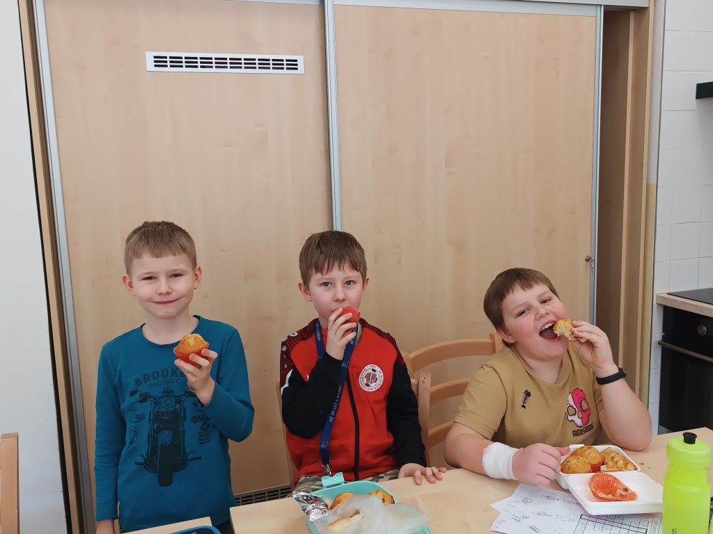 3.B - masopustní pečení  12