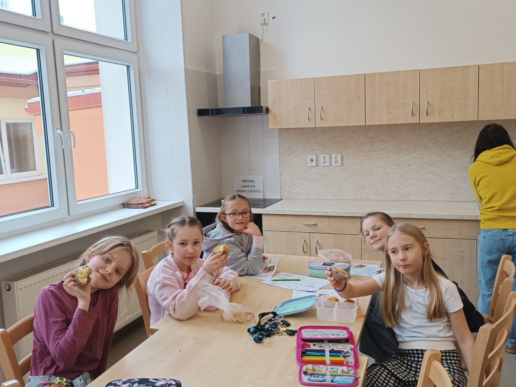 3.B - masopustní pečení  14