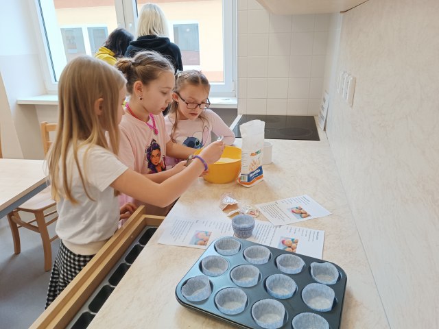 3.B - masopustní pečení  3