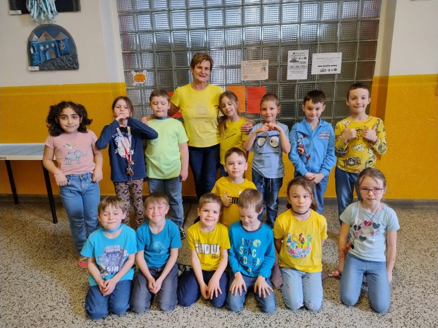 Družina - Barevný týden 8