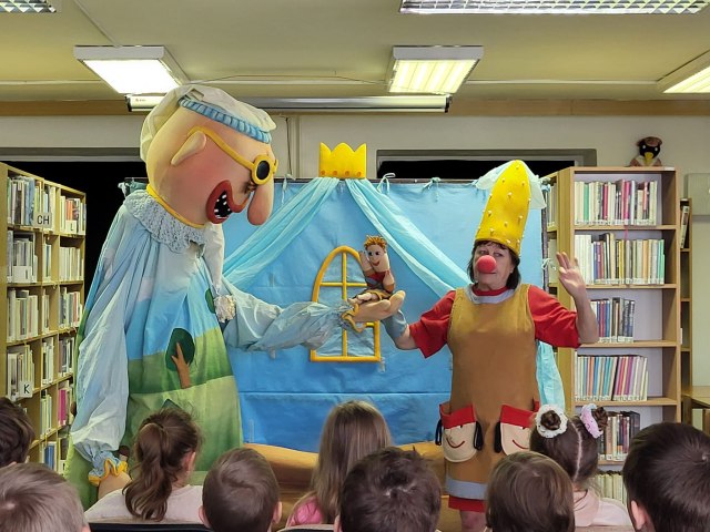 Divadlo v knihovně 3