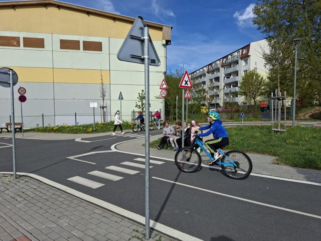 Druháci na dopravním hřišti 1