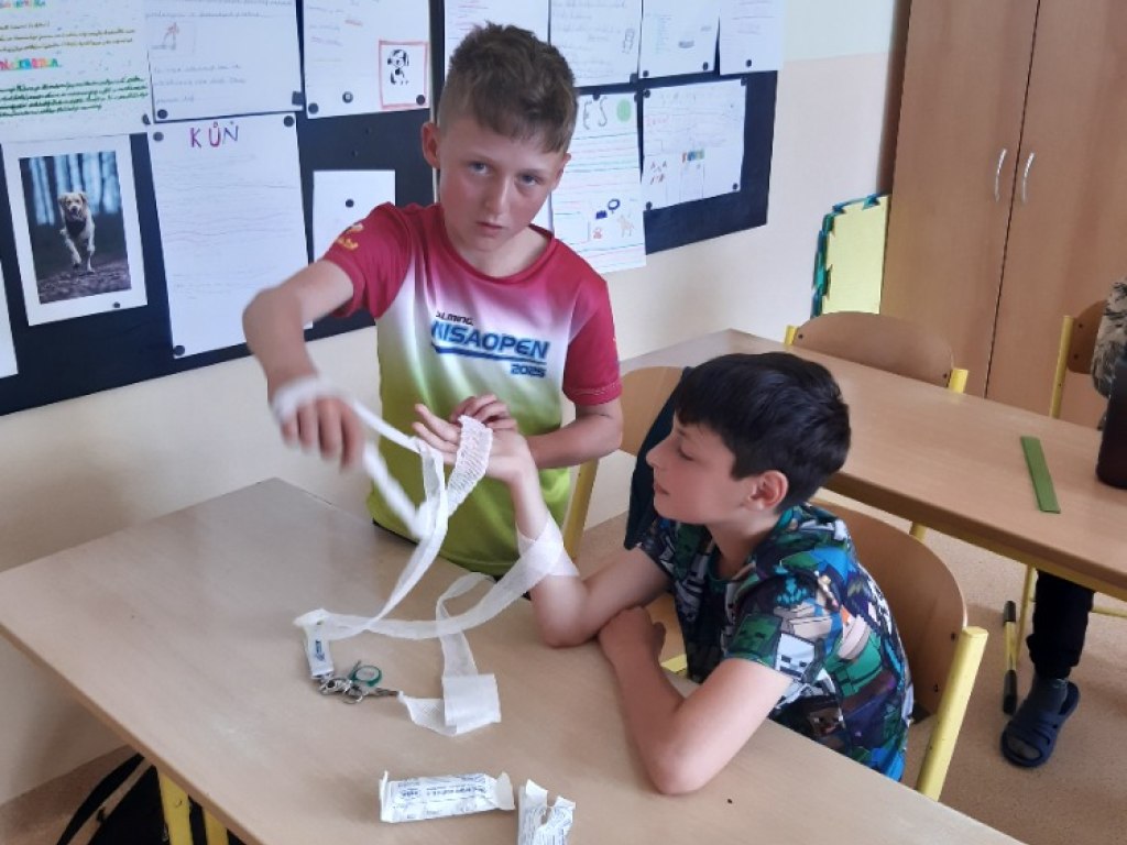 Ochrana člověka za mimořádných událostí 4.B 12