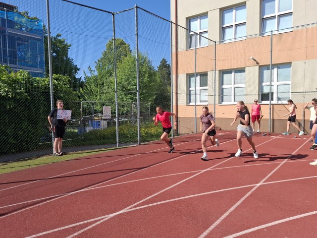 Sportovní den 7. A 4