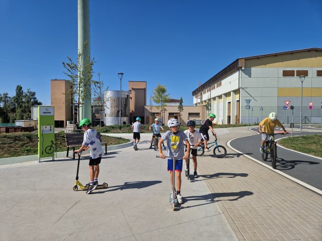 Back to school 6.B 1