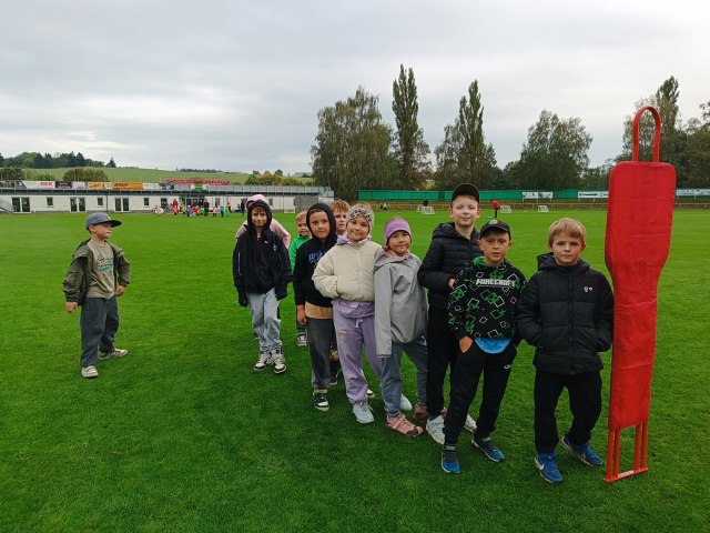 2.A Sportovní dopoledne s fotbalem 2