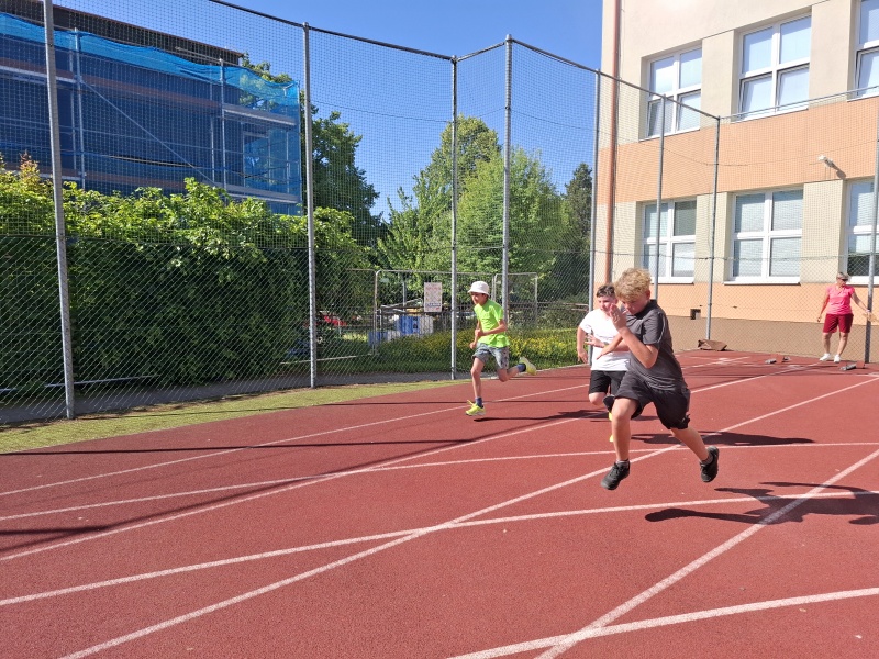 Sportovní den 7.A 2026 800 4